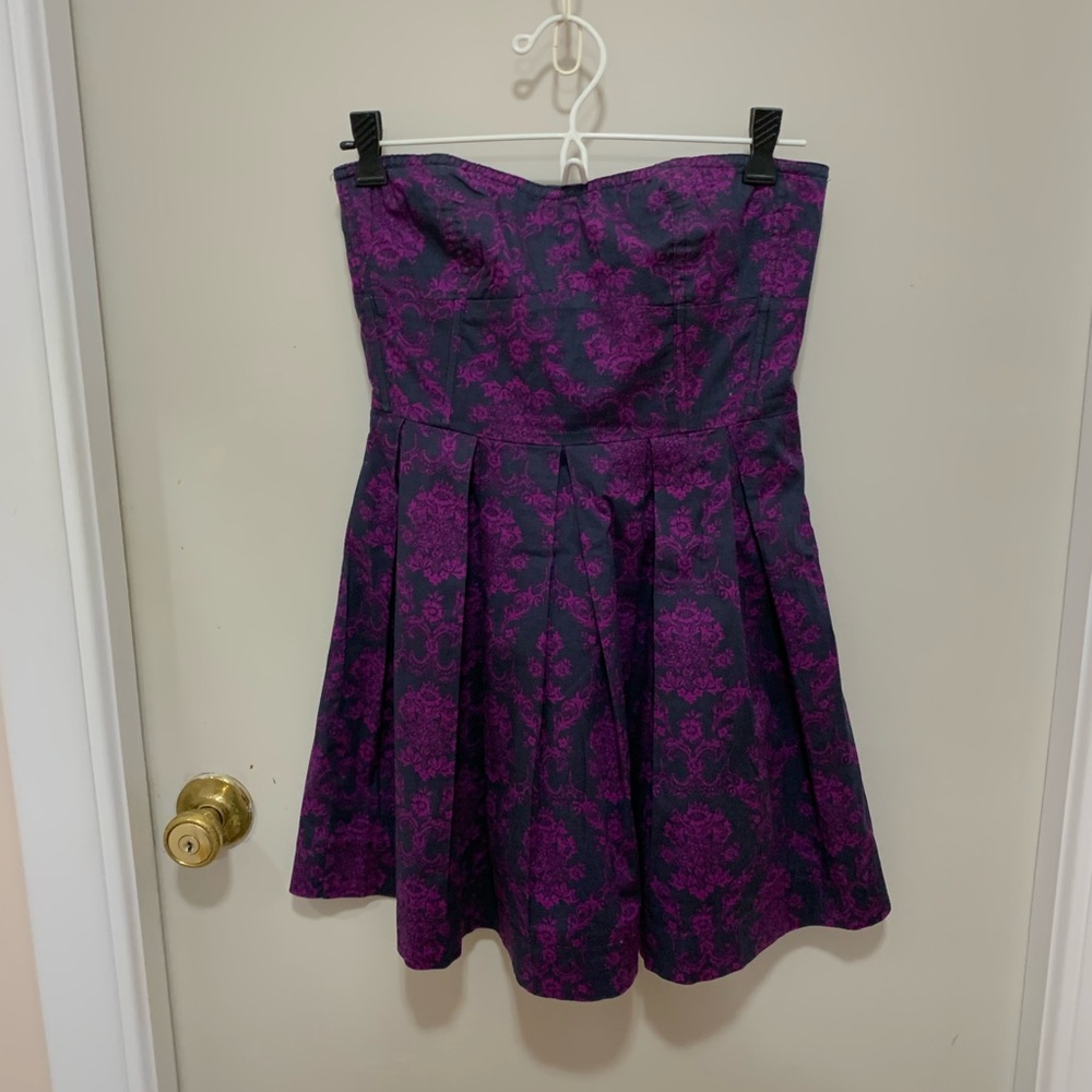 Heritage 1981 Dark Purple and Black Strapless Dress